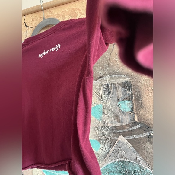 Taylor Swift In The Trees Folklore Soundtrack Crop Shirt - Picture 15 of 16